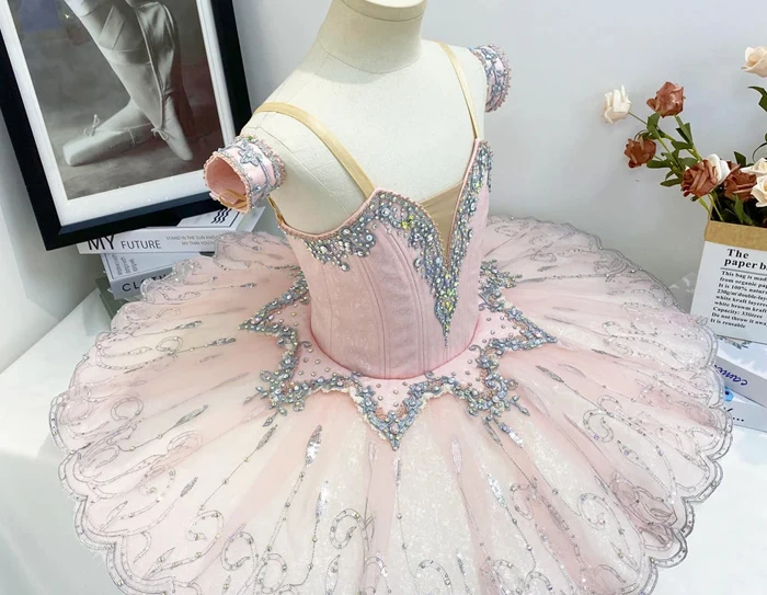 Powder Puff Tutu: Equilibrando la vibra relajada y la fuerza