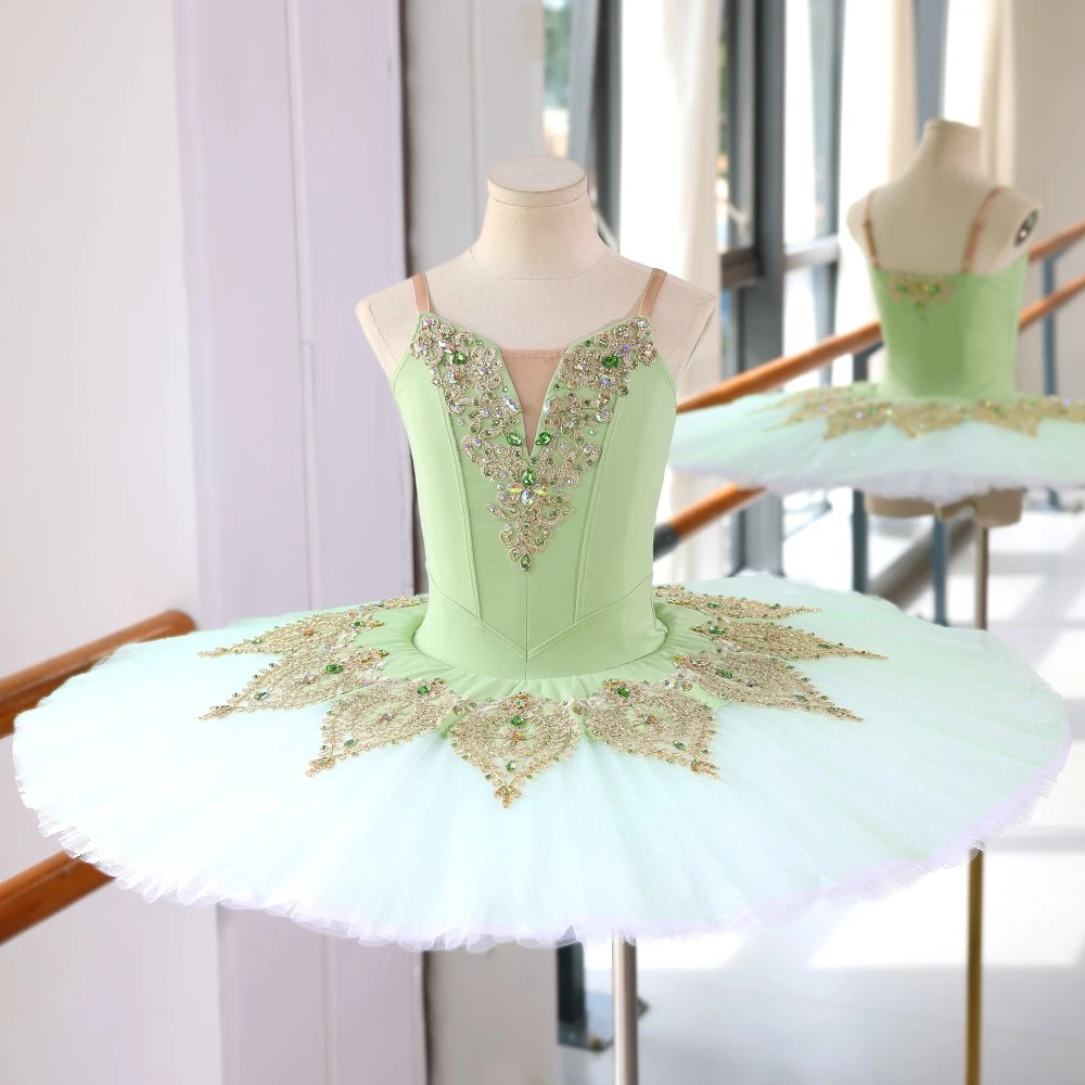 Tut&uacute; de ballet de panqueque verde menta hecho a mano | Traje de escenario personalizado con diamante