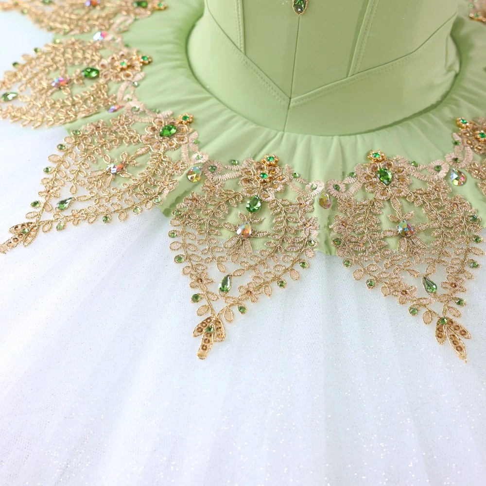 Tut&uacute; de ballet de panqueque verde menta hecho a mano | Traje de escenario personalizado con diamante