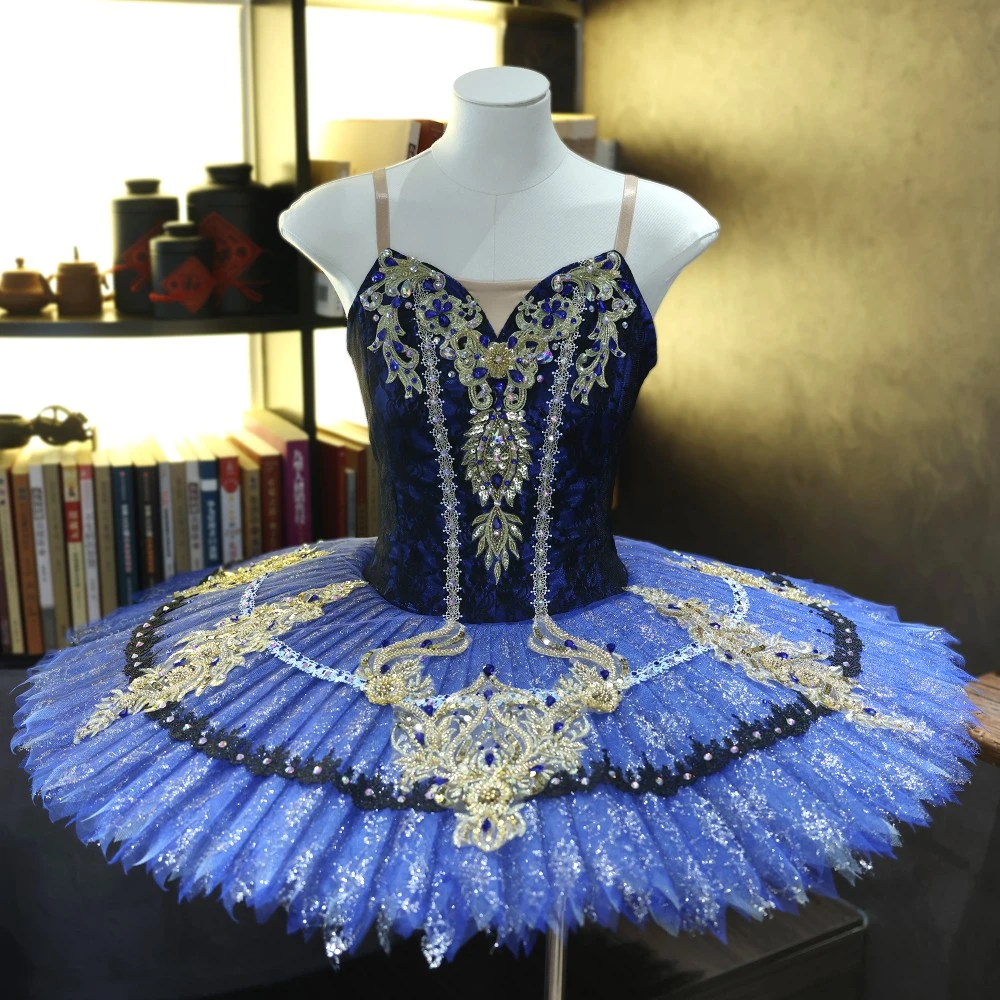 Tut&uacute; de plato de ballet hecho a mano de encaje dorado azul real