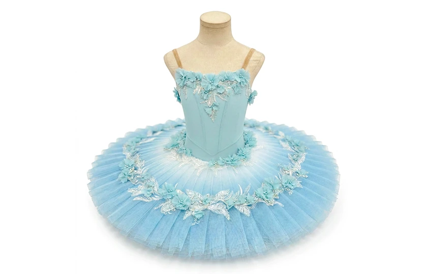 Tut&uacute; de panqueque floral azul claro | S218