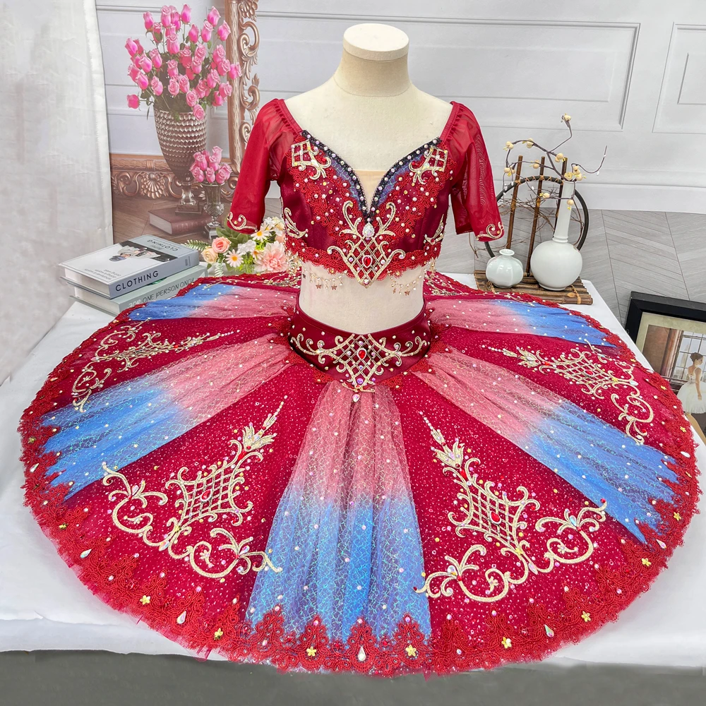 Tut&uacute; de tortitas de dos piezas en ombr&eacute; rojo azul | T1520