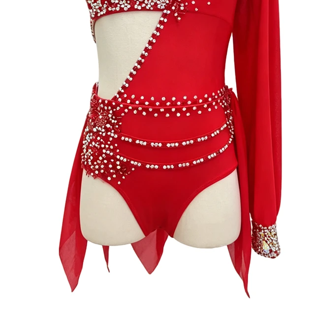 Traje de danza l&iacute;rica asim&eacute;trica con diamantes de imitaci&oacute;n rojos | BLC1381