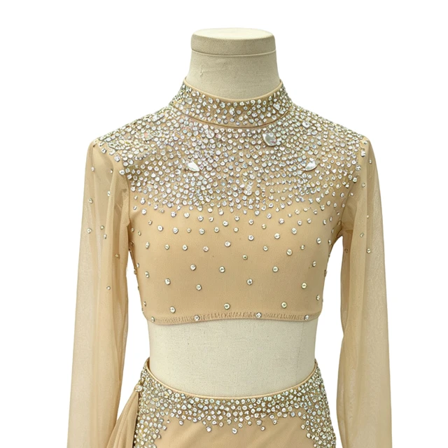 Traje de danza l&iacute;rica de 2 piezas con cuello alto y diamantes de imitaci&oacute;n color nude | R0985